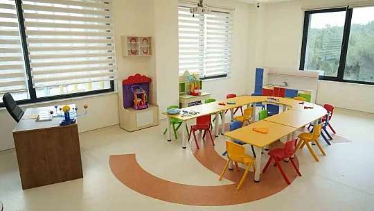 İşitme ve görme engelli ailelerin çocuklarına ücretsiz eğitim hizmeti