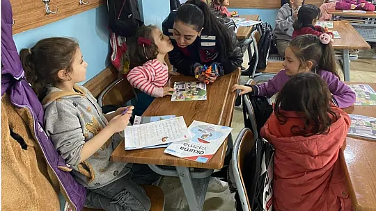 Jandarmadan 2 bin öğrenciye güvenli okul eğitimi