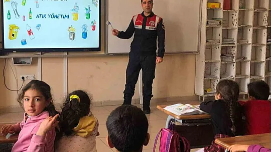 Jandarmadan çocuklara çevre bilinci eğitimi