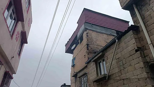 Kuş tartışması silahlı kavgaya dönüştü: Dede ile torun yaralandı