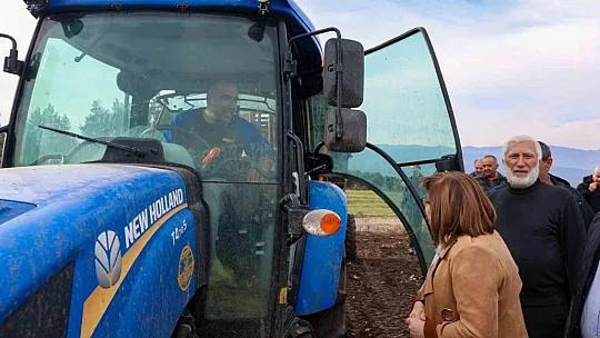 Nurdağlı çiftçilerden Başkan Şahin'e tarımsal destekler için teşekkür