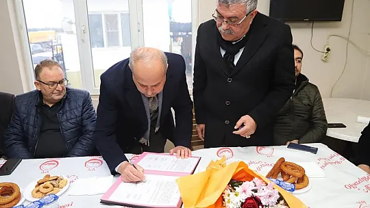 Oğuzeli Belediyesi çalışanların yüzünü güldürdü