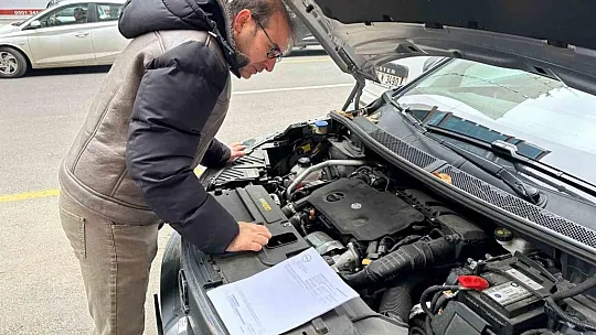 Opel bayisinden sıfır alınan cip, servisten çıkmıyor