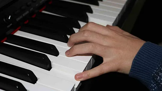 Piyano dahisinin on parmağındaki marifet