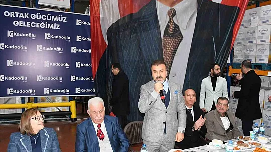 Şahin, Kadooğlu'nda nergislerle karşılandı