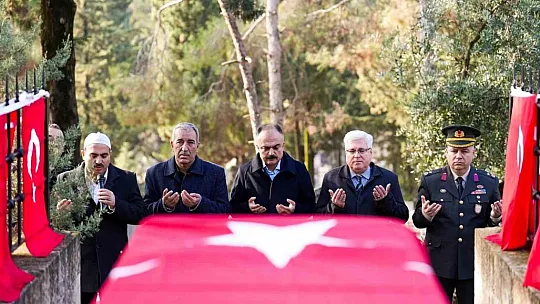 Şehit Kamil ve annesi ile Özdemir Bey için tören düzenlendi