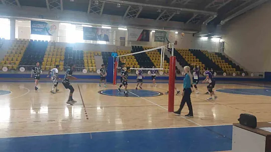 Siirt Belediyespor, Hakkari'yi rahat geçti