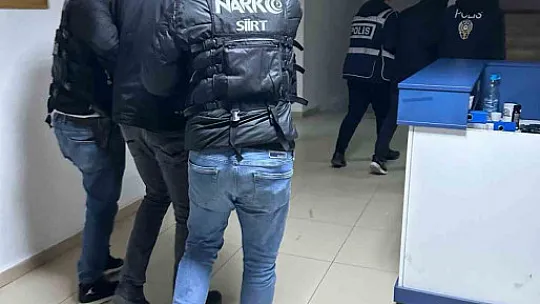Siirt'te yasa dışı bahis suçundan aranan iki şahıs yakalandı