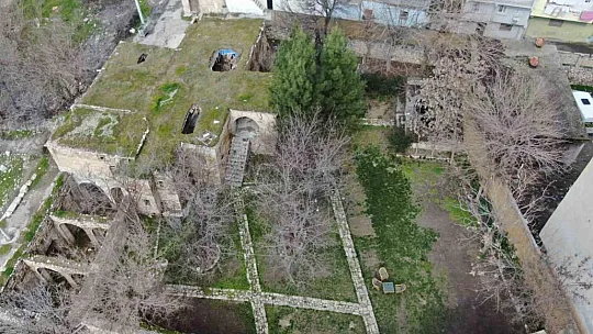 Silvan'da tarihi Ali Ağa Konağı turistlerin uğrak noktası haline geldi