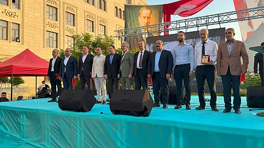 Siirt Emniyetinden 250 Çocuk İçin Sünnet Şöleni: Renkli ve Samimi Görüntüler Ortaya Çıktı