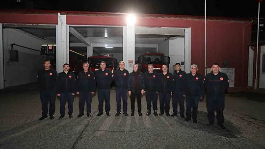 Tahmazoğlu yeni yılda görev başındaki kamu çalışanlarını yalnız bırakmadı