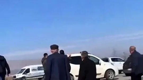 Takla atan araçta 4 kişi yaralandı