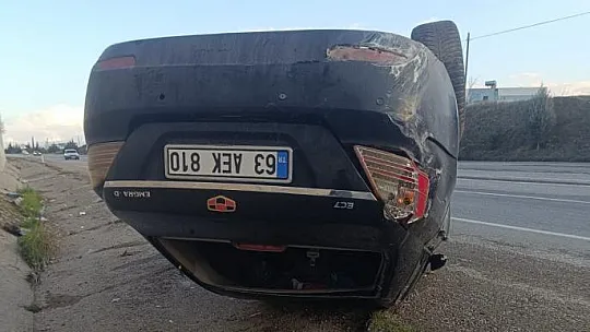 Takla atarak istinat duvarına çarptı