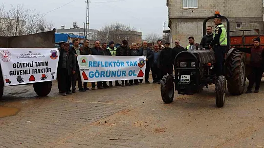 Traktör sürücülerine jandarmadan güvenli tarım eğitimi