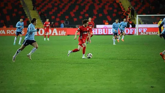 Trendyol Süper Lig: Gaziantep FK: 2 - Adana Demirspor: 2 (Maç Sonucu)