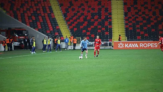 Trendyol Süper Lig: Gaziantep FK: 2 - Adana Demirspor: 2 (Maç Sonucu)