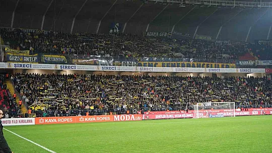 Trendyol Süper Lig: Gaziantep FK: 0 - Fenerbahçe: 0 (Maç devam ediyor)