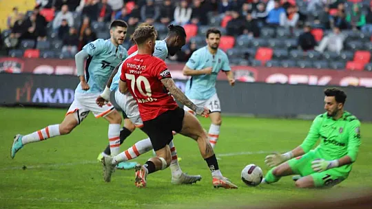 Trendyol Süper Lig: Gaziantep FK: 0 - Başakşehir: 2 (Maç sonucu)