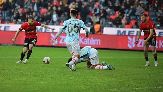 Trendyol Süper Lig: Gaziantep FK: 0 - Başakşehir: 2 (Maç sonucu)