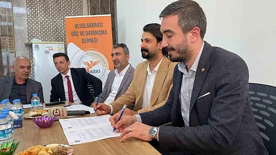 Uluslararası Göç ve Dayanışma Derneği'nin Adıyaman Şubesi açıldı