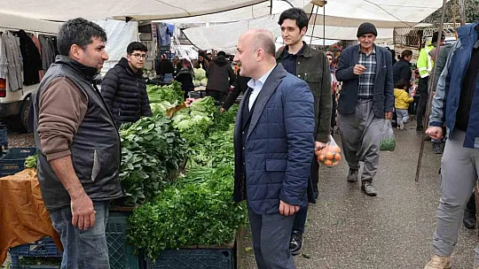 Vali Varol, pazarcı esnafların taleplerini dinledi