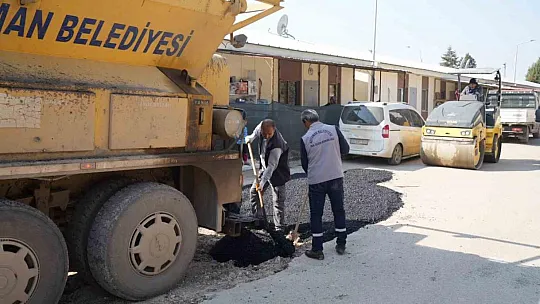 Vartana Prefabrik Yaşam Merkezinde asfalt çalışmaları devam ediyor