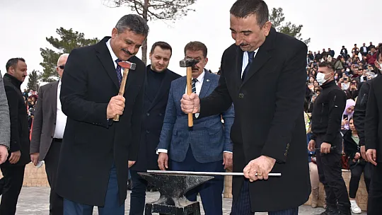 Siirt'te Resul Dindar'ın Katılımıyla Nevruz Coşkuyla Kutlandı!