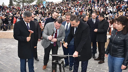 Siirt'te Resul Dindar'ın Katılımıyla Nevruz Coşkuyla Kutlandı!