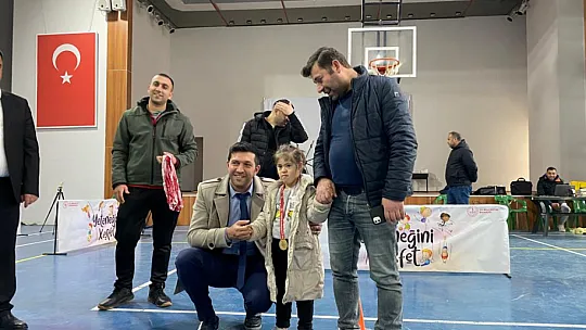 Siirt'te '21 Mart Dünya Down Sendromu Farkındalık Günü' Spor Etkinlikleriyle Kutlandı