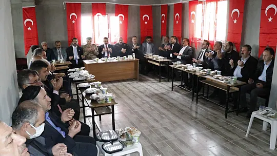 Ekmekçiler Köyündeki Şehitlerimiz Dualarla Anıldı