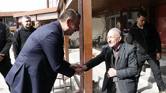 Vali Hacıbektaşoğlu, Eruh İlçesinde Vatandaşlarla Buluştu, Esnafı Ziyaret Etti