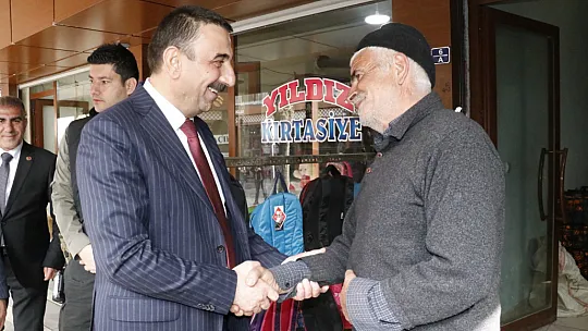 Vali Hacıbektaşoğlu, Eruh İlçesinde Vatandaşlarla Buluştu, Esnafı Ziyaret Etti