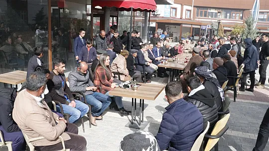 Vali Hacıbektaşoğlu, Eruh İlçesinde Vatandaşlarla Buluştu, Esnafı Ziyaret Etti