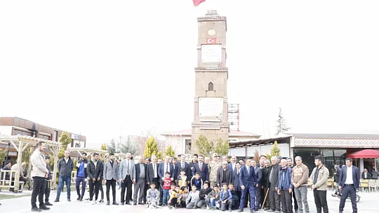 Vali Hacıbektaşoğlu, Eruh İlçesinde Vatandaşlarla Buluştu, Esnafı Ziyaret Etti