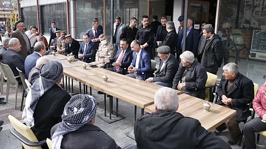 Vali Hacıbektaşoğlu, Eruh İlçesinde Vatandaşlarla Buluştu, Esnafı Ziyaret Etti