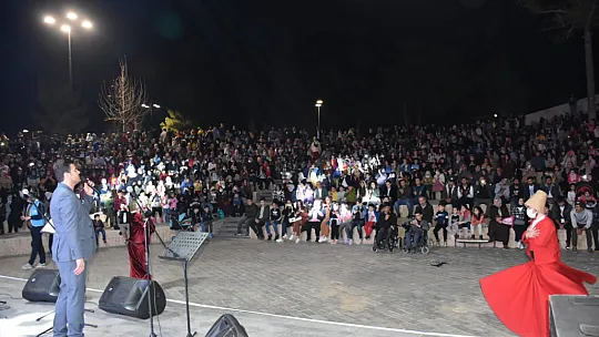 Siirt'te Grup Tillo Konserine Yoğun İlgi!