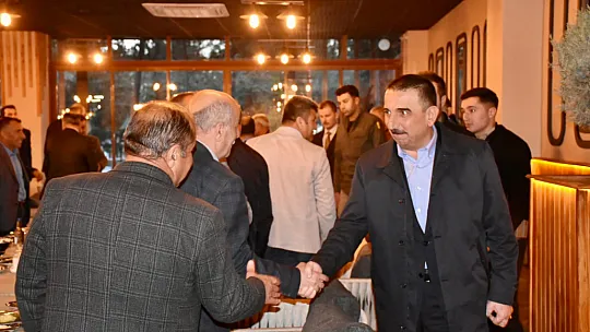 Vali Hacıbektaşoğlu, Muhtarlarla İftarda Bir Araya Geldi