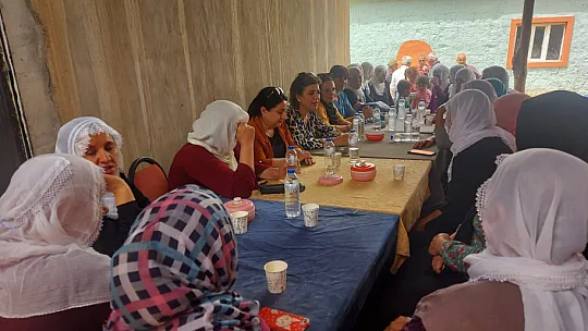HDP Siirt İl Yönetiminden Eruh'taki Esnaf ve Vatandaşa Ziyaret