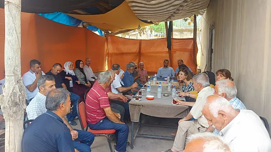 HDP Siirt İl Yönetiminden Eruh'taki Esnaf ve Vatandaşa Ziyaret