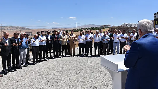 Siirt'te Cami ve Kuran Kursu Temel Atma Töreni Düzenlendi
