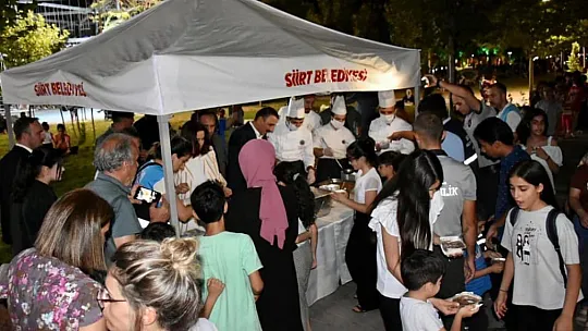 Siirt'te iki bin kişiye aşure dağıtıldı