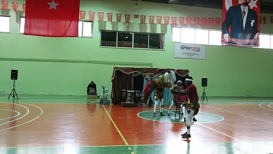 Siirtliler Dünyaca Ünlü Milano Sirki'ni İzledi