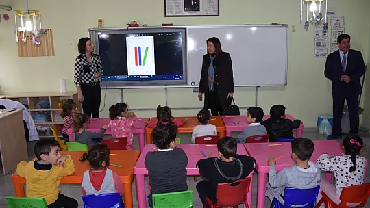 Vali Eşi Güney Hacıbektaşoğlu Eğitim Kurumlarını Ziyaret Etti
