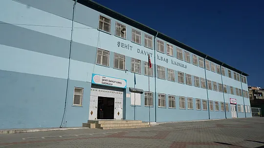 Siirt'te Anlamlı Yarışma! En Fazla Kitap Okuyan Öğrenci Bisiklet Kazanacak