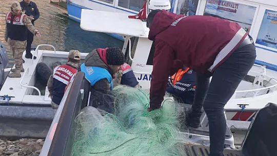 Siirt'te kaçak balık avlayanlara ekipler göz açtırmıyor