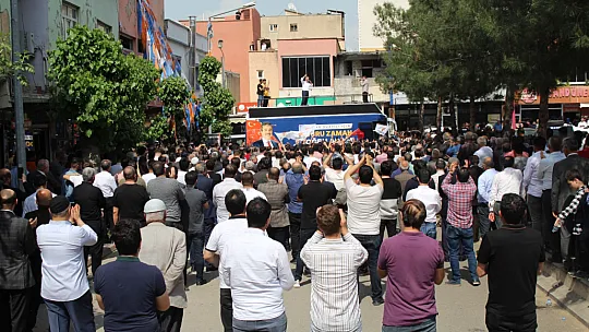 AK Parti'nin Kurtalan Mitingine Yoğun İlgi