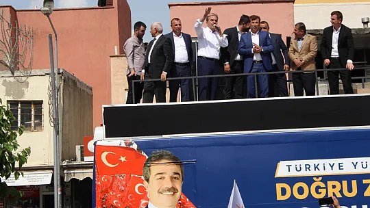 AK Parti'nin Kurtalan Mitingine Yoğun İlgi