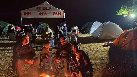 Siirt'te 23 Kişilik Gönüllü Ekip Olası Afet Durumlarına Hazırlık İçin Botan Vadisi'nde Kamp Yaptı