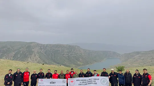 Siirt'te 23 Kişilik Gönüllü Ekip Olası Afet Durumlarına Hazırlık İçin Botan Vadisi'nde Kamp Yaptı