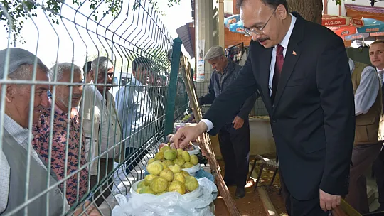 Vali/Belediye Başkan Vekili Dr. Kemal Kızılkaya, Esnaf ve Vatandaşları Ziyaret Etti